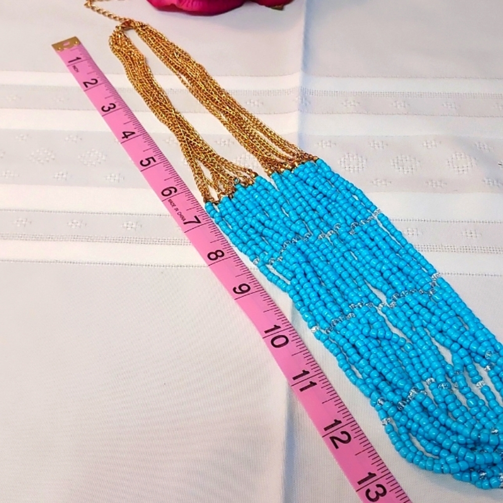 GORGEOUS NATURAL STONE NECKLACE 28 INCHES LONG PRE-OWNED